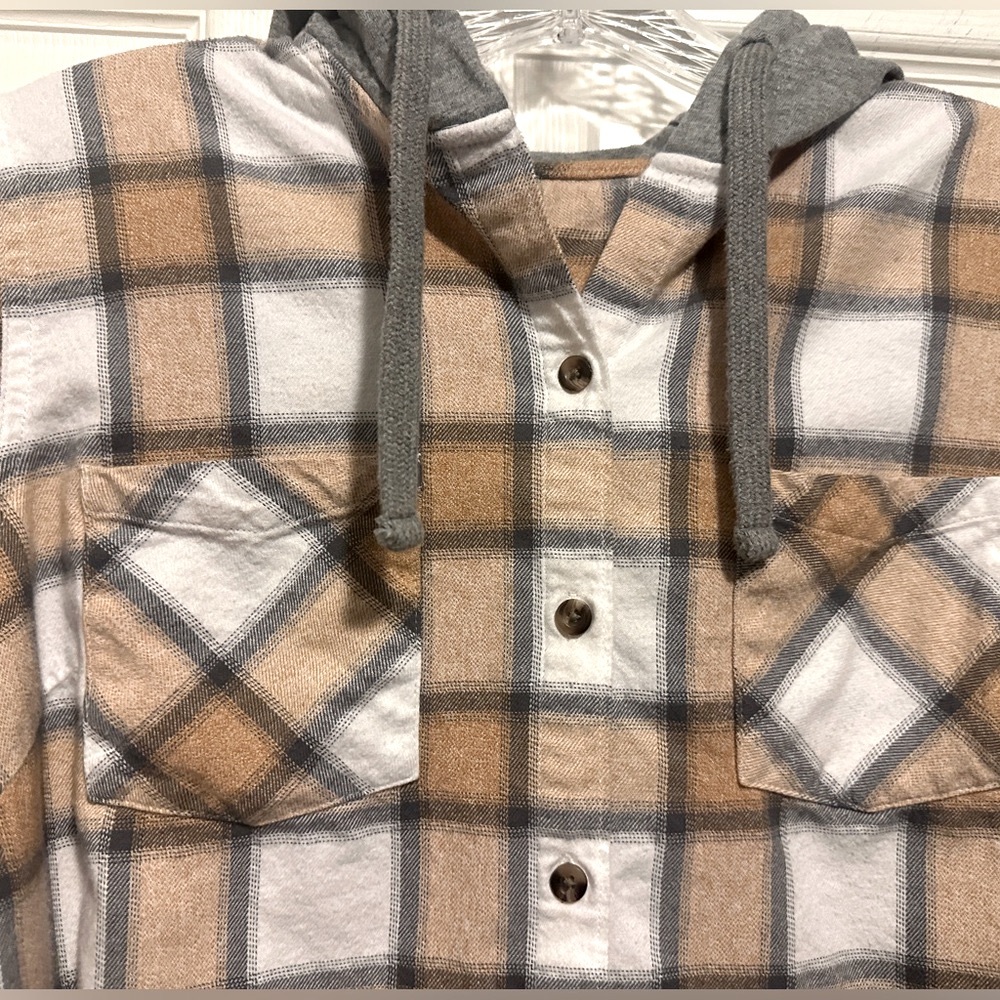 Cabela’s Natural Reflections tan/gray/white hooded flannel shirt. Size Medium. - Picture 3 of 7